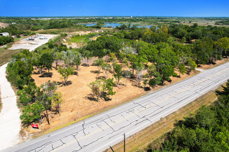 17827 HWY 35 hwy, Pearland, TX for sale - Building Photo - Image 3 of 6