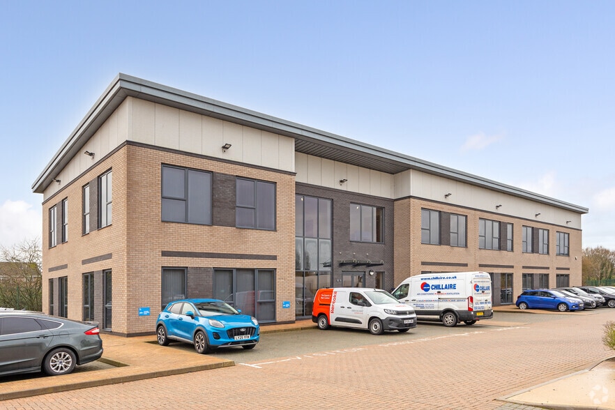 Ratby Ln, Leicester to rent - Primary Photo - Image 1 of 2