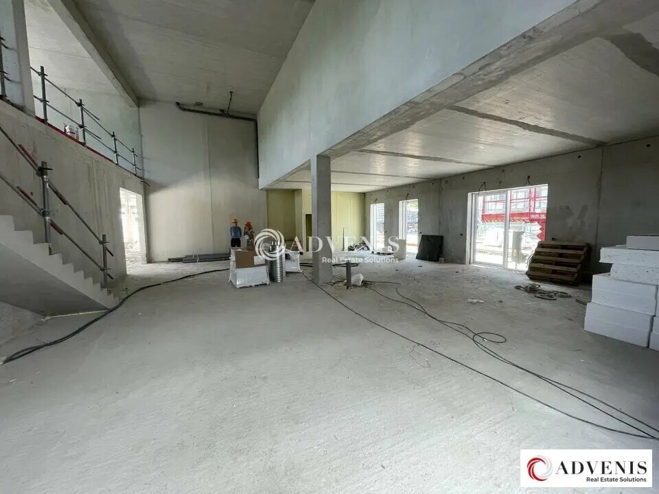 Vente Local d'activités 217 m² - Photo 1