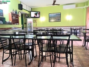 Retail in Sabadell, Barcelona to rent Interior Photo- Image 2 of 25