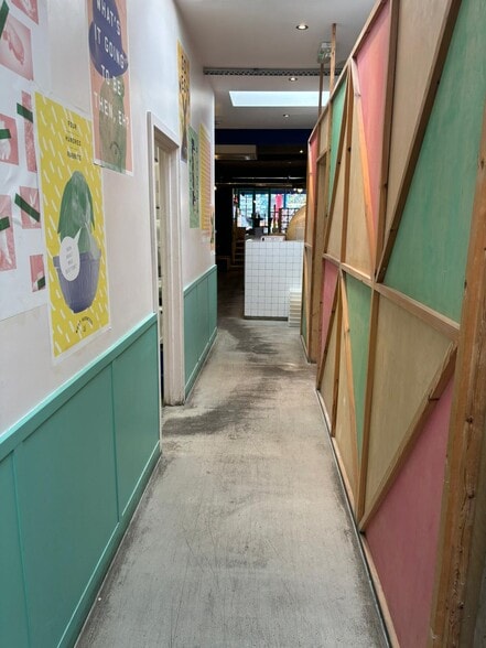 521 Norwood Rd, London to rent - Building Photo - Image 3 of 6