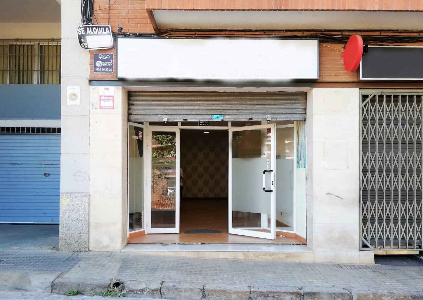 Retail in Viladecans, Barcelona to rent Interior Photo- Image 1 of 10