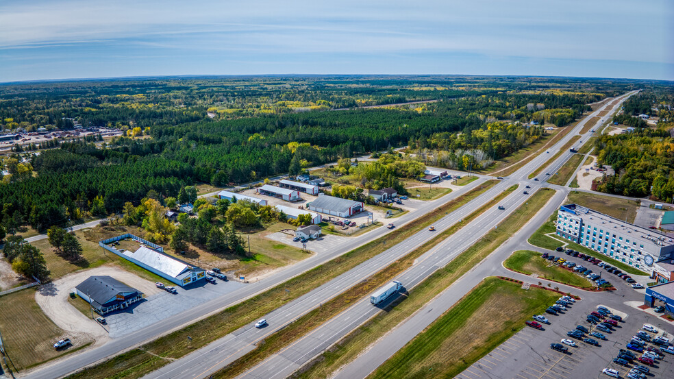 6259 Lower Cass Frontage Rd, Cass Lake, MN for sale - Primary Photo - Image 1 of 39