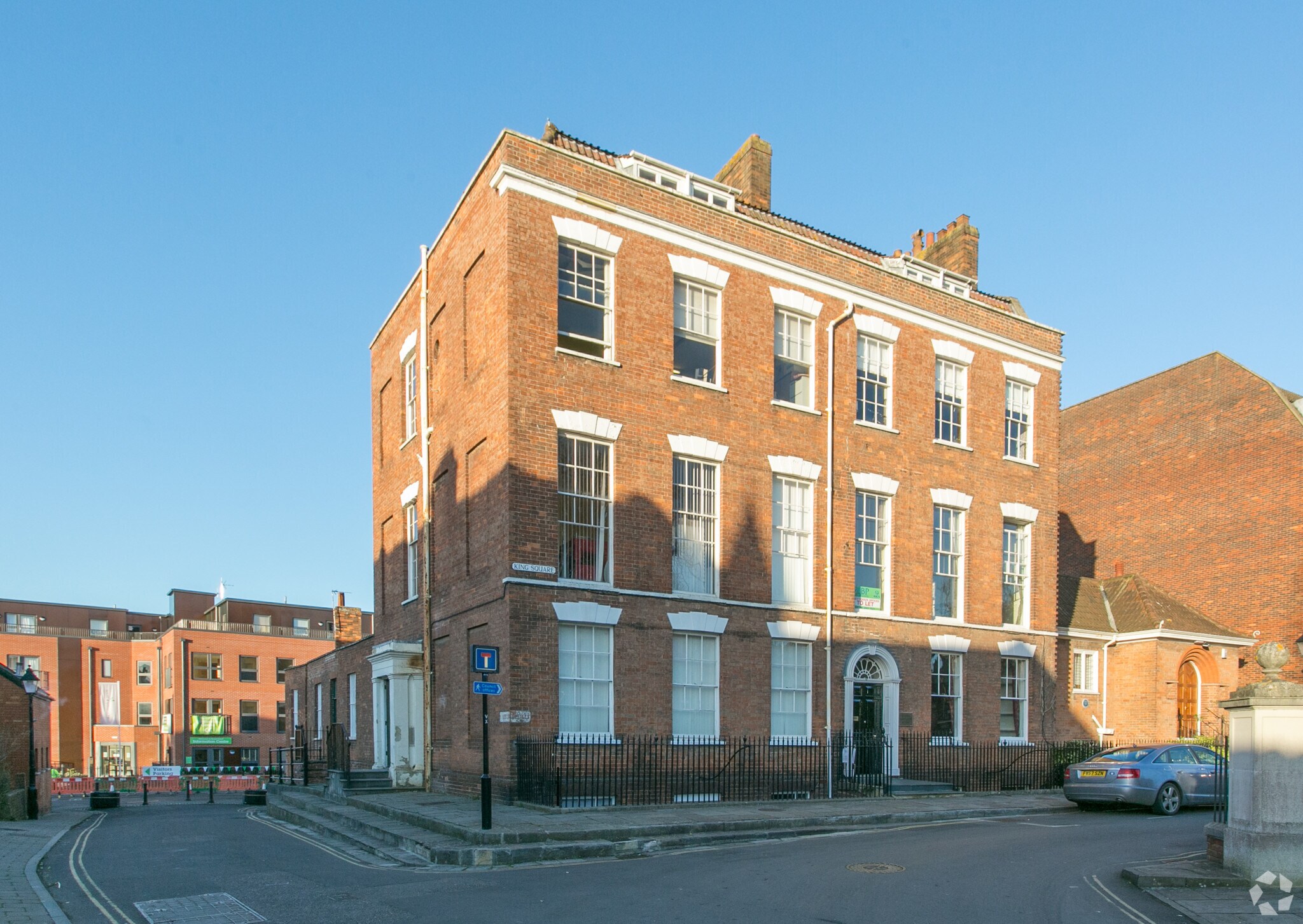 16-17 King Sq, Bridgwater for sale Primary Photo- Image 1 of 1