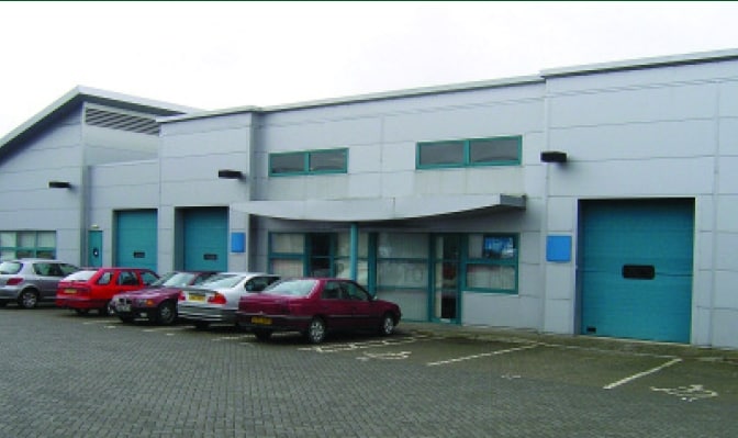 St Davids Way, Nuneaton to rent - Building Photo - Image 3 of 5