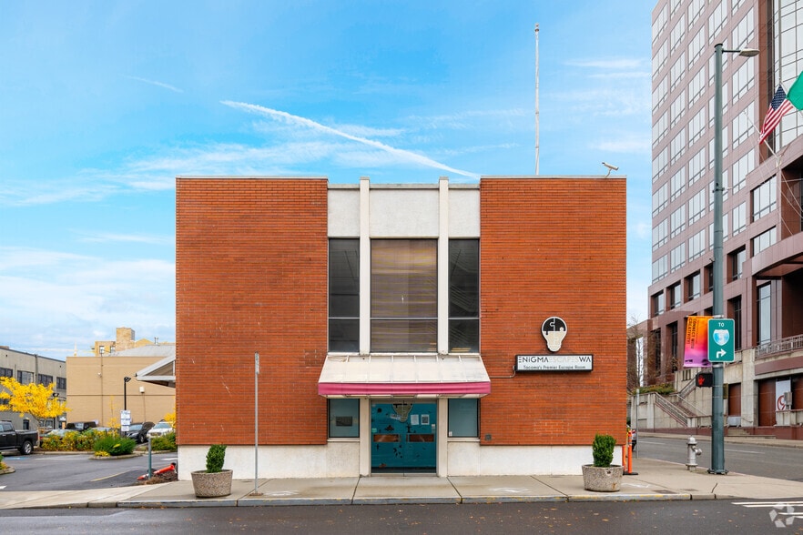 101 S 10th St, Tacoma, WA to rent - Building Photo - Image 2 of 4