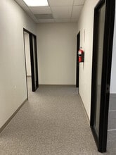 3075 Citrus Cir, Walnut Creek, CA to rent Interior Photo- Image 2 of 7