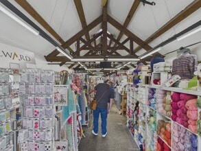 Coast Rd, Holywell to rent Interior Photo- Image 2 of 2