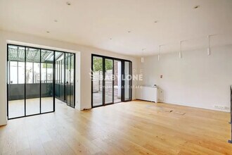 Office in Boulogne-Billancourt to rent Interior Photo- Image 2 of 9