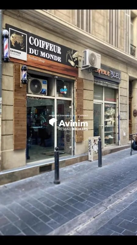 Vente Commerce 67 m² - Photo 1