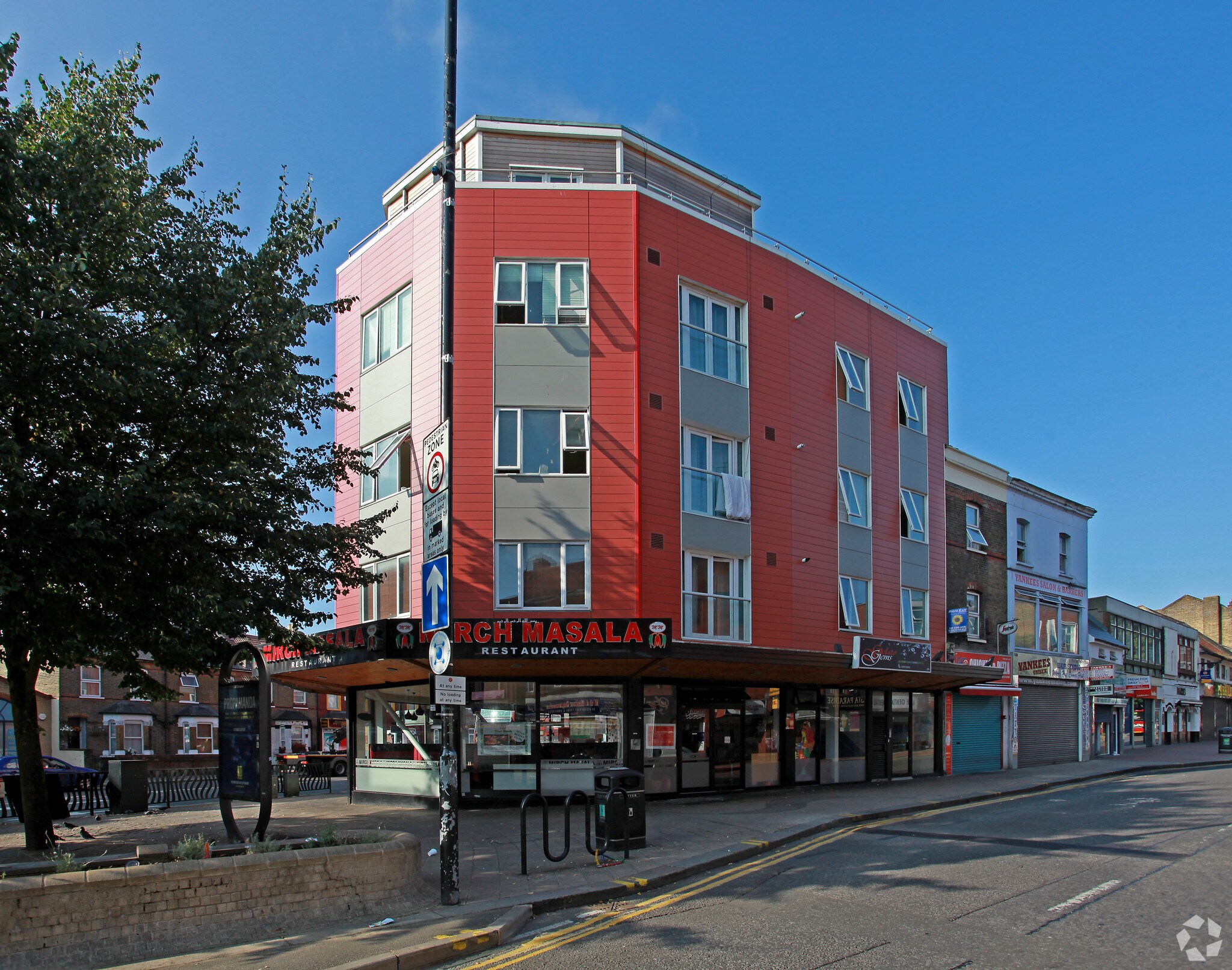 101-105 High St, Hounslow for sale Primary Photo- Image 1 of 1
