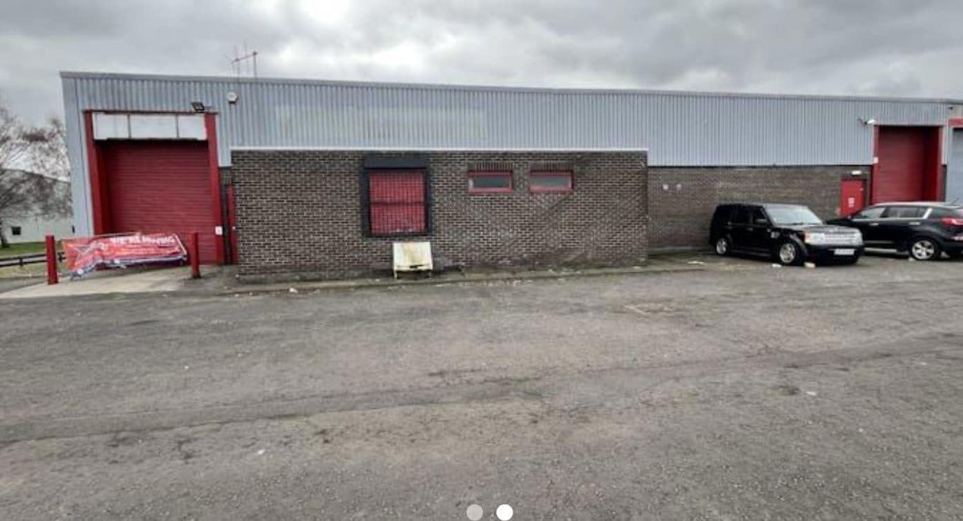 1 Cunningham Rd, Stirling to rent Building Photo- Image 1 of 2