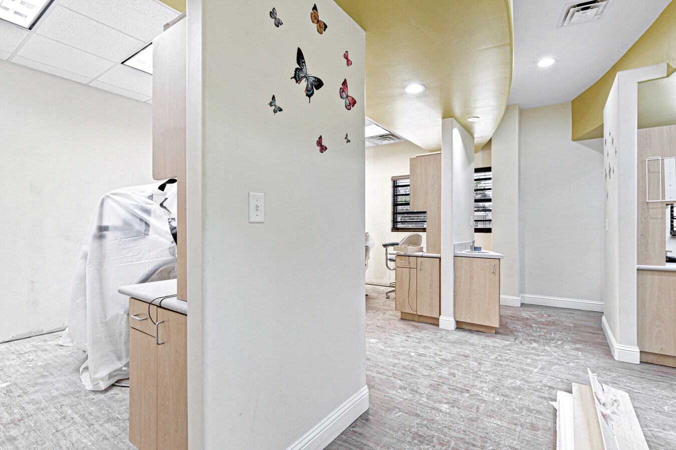 10215 Scyene Rd, Dallas 75227 UK