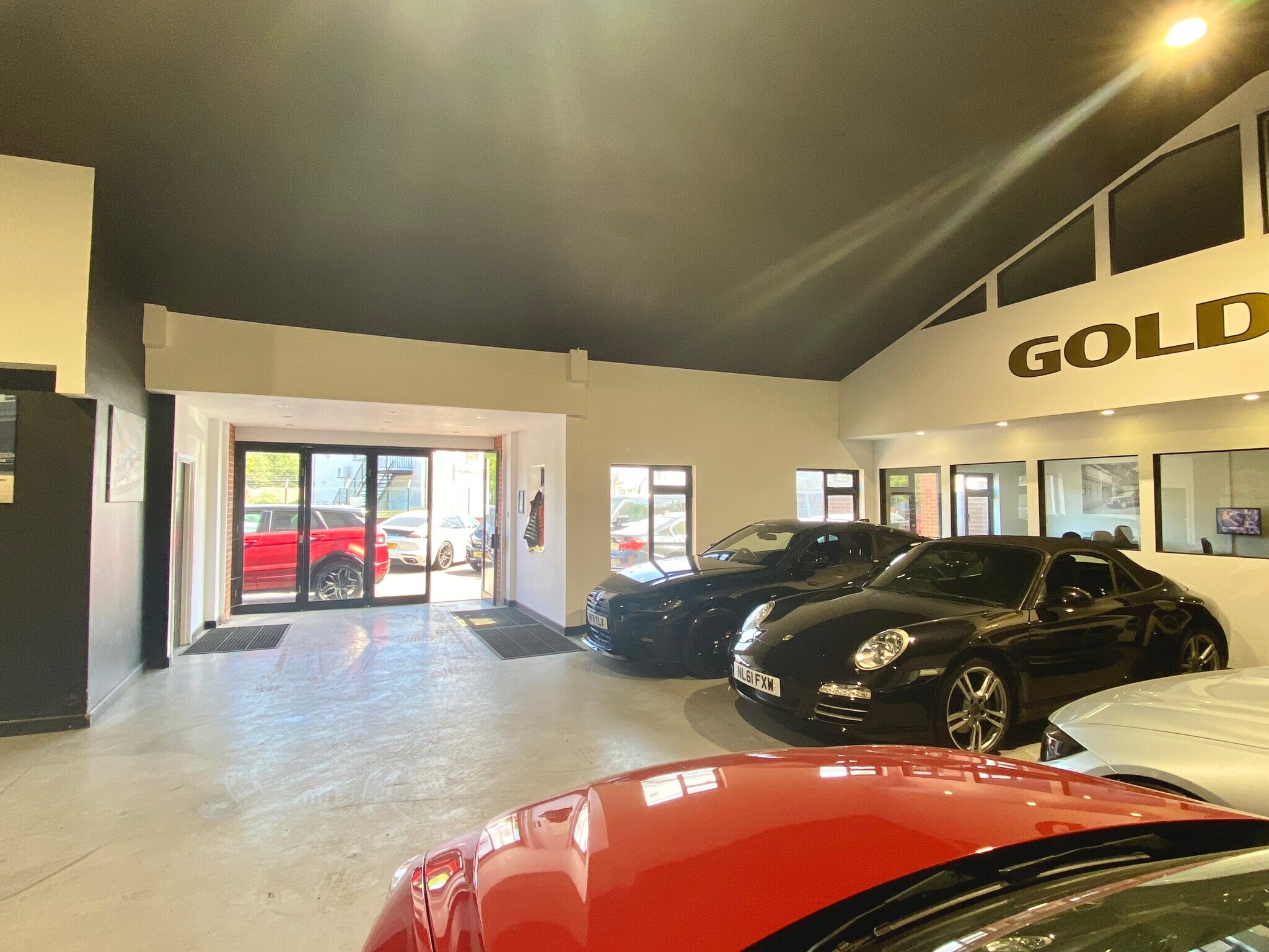 7-10 Station Approach, Hitchin to rent Interior Photo- Image 1 of 5