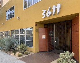 3611 Motor Ave, Los Angeles, CA for rent Building Photo- Image 1 of 12