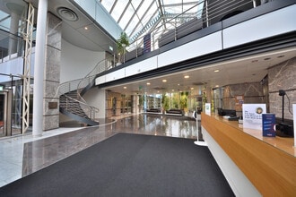 Carnegie Av, Dunfermline to rent Interior Photo- Image 1 of 4