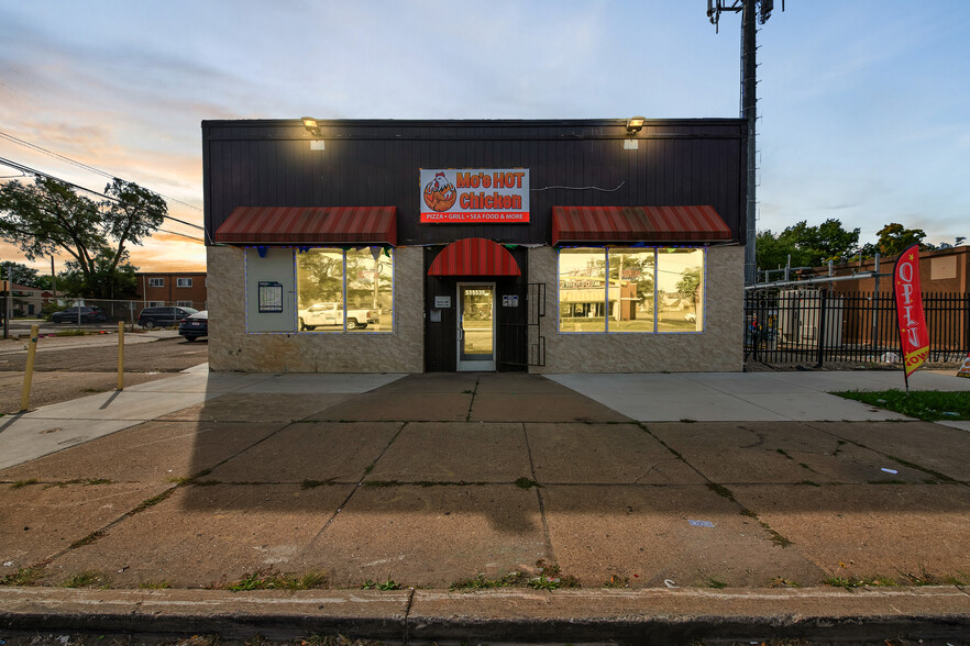 15535 McNichols Rd, Detroit, MI for sale - Building Photo - Image 3 of 24