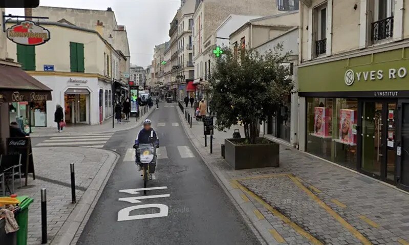 Retail in Bois-Colombes to rent Building Photo- Image 1 of 3
