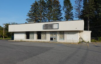 684 Main St, South Portland, ME for rent Building Photo- Image 1 of 7