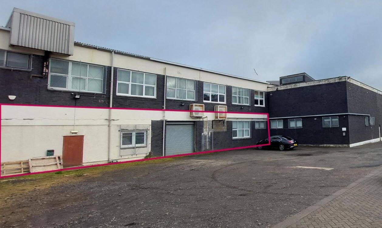 Whiteside Industrial Estate, Bathgate to rent Building Photo- Image 1 of 3
