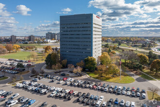 18000 W 9 Mile Rd, Southfield, MI for rent Building Photo- Image 1 of 7