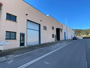 Industrial in Sant Martí de Tous, BAR for rent Construction Photo- Image 1 of 4