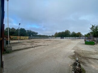 More details for 15-17 Chemical Rd, Westbury - Land to Rent