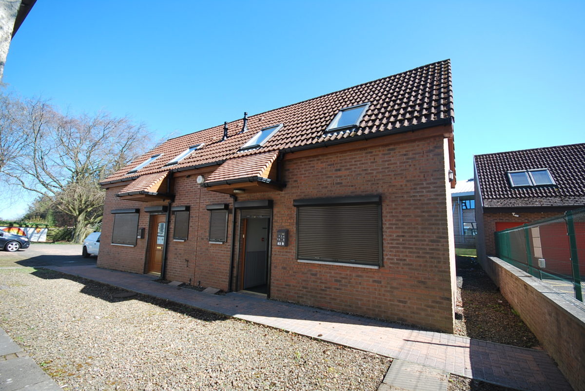 83 Woodside Way, Glenrothes for sale Primary Photo- Image 1 of 1