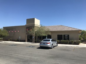 1260 N Town Center Dr, Las Vegas, NV for sale Building Photo- Image 1 of 1