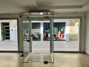Retail in Calella, Barcelona to rent Interior Photo- Image 1 of 5