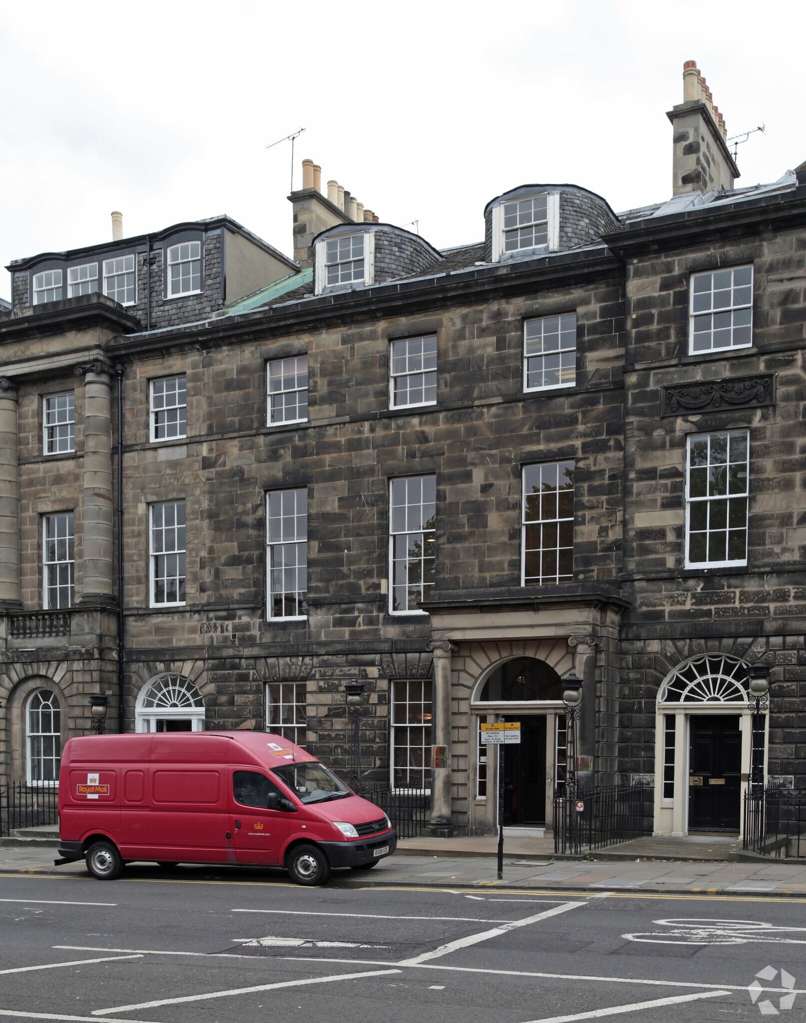 41 Charlotte Sq, Edinburgh for sale Primary Photo- Image 1 of 1
