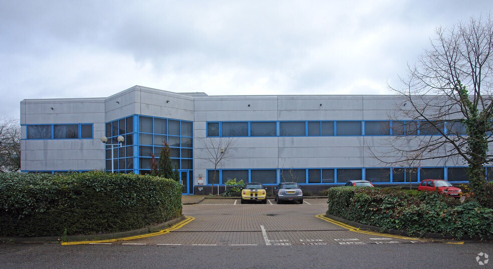 Third Ave, Marlow for sale - Building Photo - Image 3 of 4