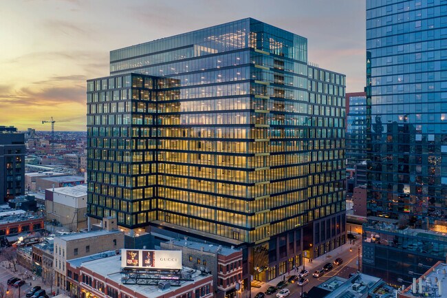 More details for 167 N Green St, Chicago, IL - Retail to Rent