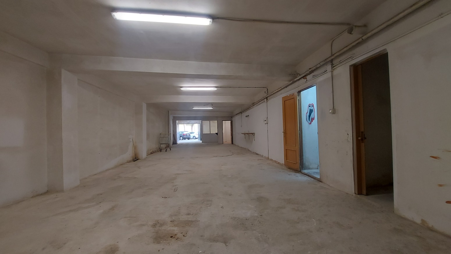Retail in Logroño, La Rioja to rent Interior Photo- Image 1 of 7