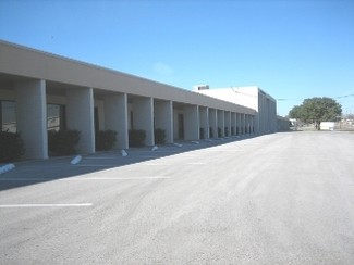 More details for 2800 W Kingsley Rd, Garland, TX - Industrial for Rent