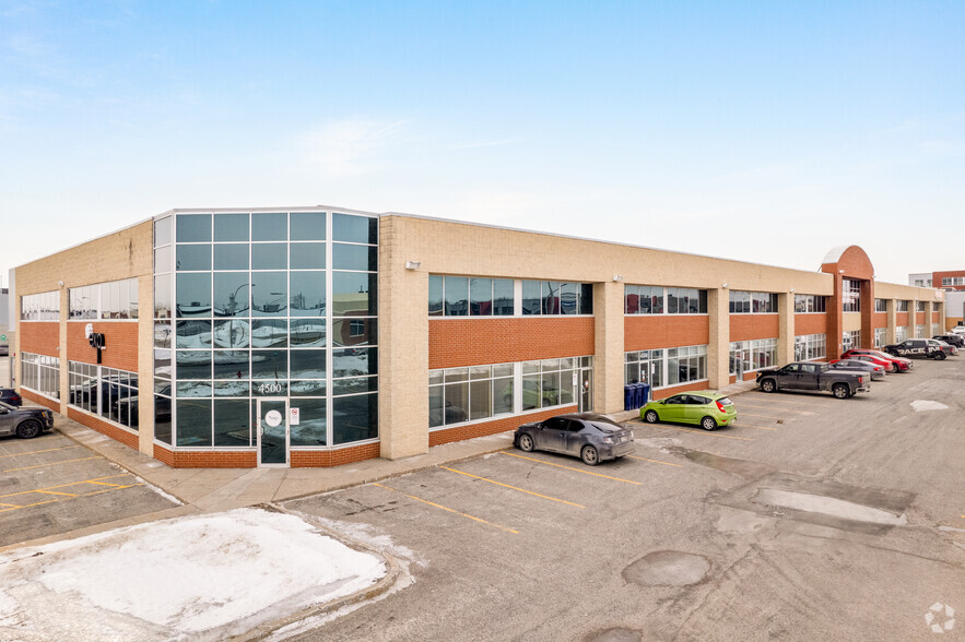 4500-4536 Rue Louis-B.-Mayer, Laval, QC for rent - Building Photo - Image 2 of 4