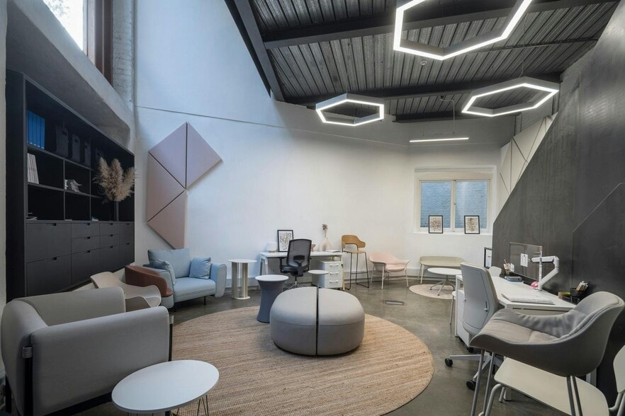 6-8 Sycamore St, London for sale - Building Photo - Image 1 of 1