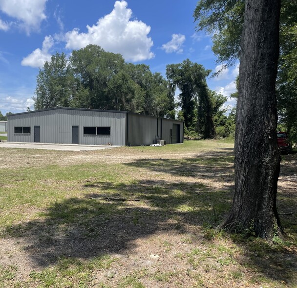 397 SW Deputy J Davis Ln, Lake City, FL for sale - Building Photo - Image 1 of 4