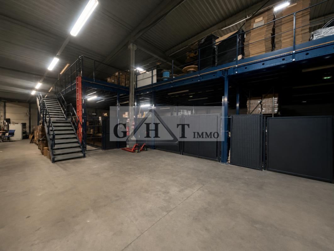 Industrial in Noisy-le-Grand for sale Interior Photo- Image 1 of 14