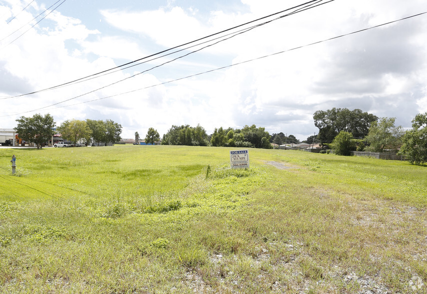 2930 Belle Chasse Hwy, Terrytown, LA for sale - Building Photo - Image 2 of 8