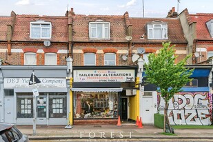 38 Park Para, London LND - Commercial Property