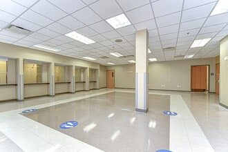 10770 N 46th, Tampa, FL to rent Interior Photo- Image 2 of 18