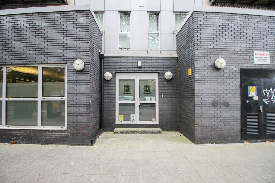 6 Southgate Rd, London for sale - Building Photo - Image 1 of 1