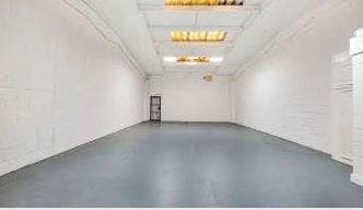 Rosemary Rd, London to rent - Building Photo - Image 2 of 4