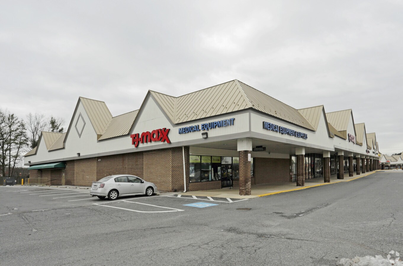 93219463 Annapolis Rd, Lanham 20706 Enterprise Plaza UK