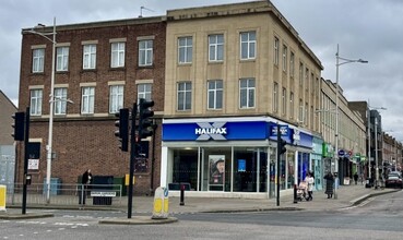 58-62 High St, Ilford for rent Building Photo- Image 1 of 4