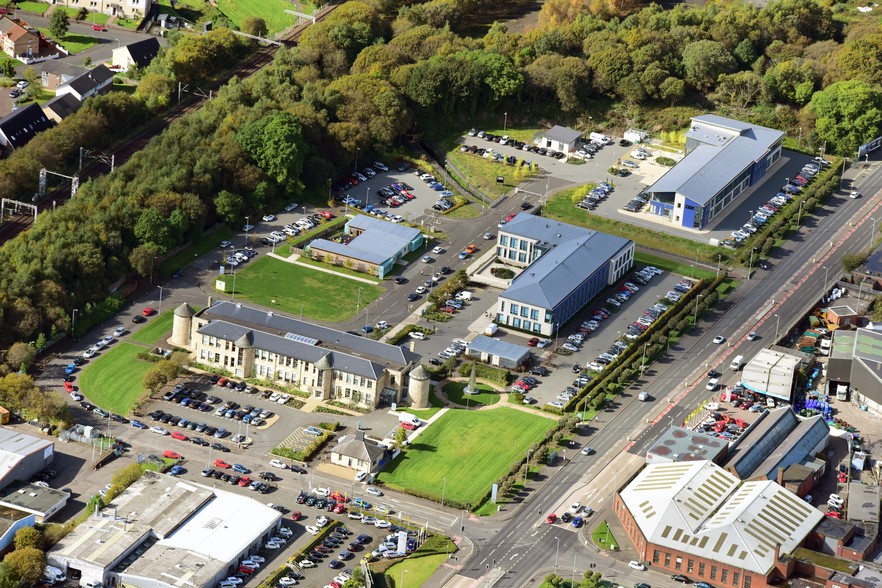 20 Pottery St, Greenock to rent - Building Photo - Image 3 of 16