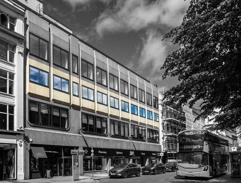 42-46 Fountain St, Belfast to rent - Building Photo - Image 3 of 9