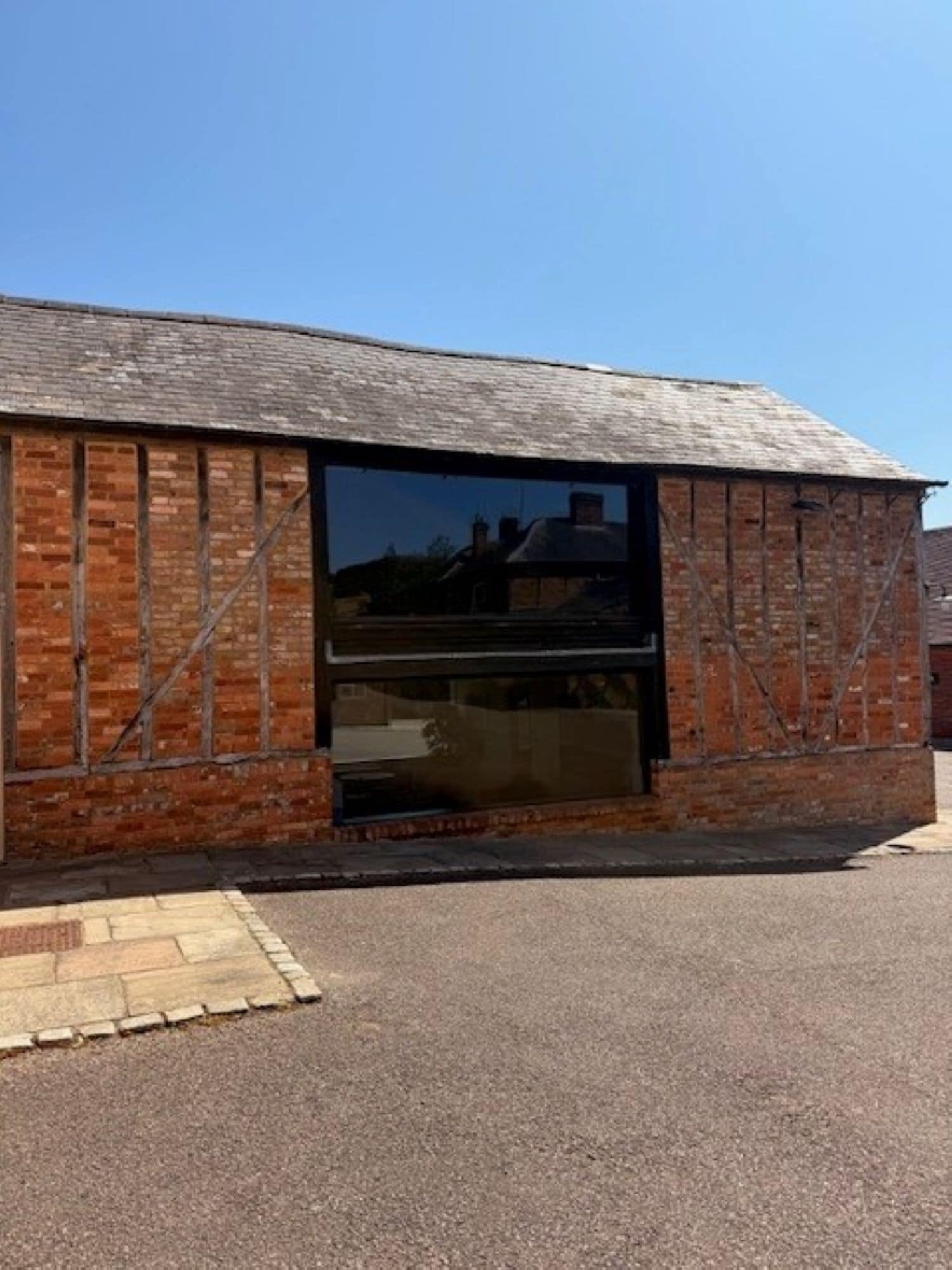 Chilton Business Centre, Aylesbury to rent Building Photo- Image 1 of 4