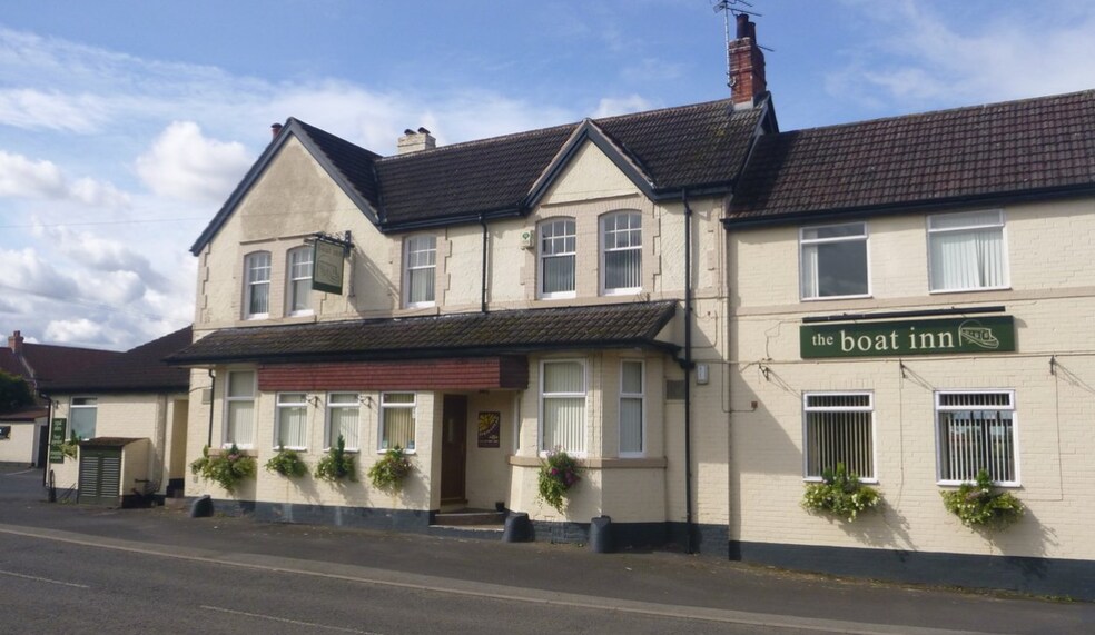 97 Main St, Hayton for sale - Primary Photo - Image 1 of 1